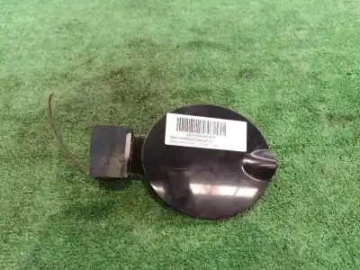 Pezzo di ricambio per auto di seconda mano Tappo Esterno Del Carburante per LANCIA YPSILON (101) 1.3 16V Multijet Argento Riferimenti OEM IAM   