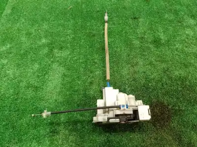 Peça sobressalente para automóvel em segunda mão fechadura da porta traseira direita por fiat doblo cargo 1.3 16v jtd cat referências oem iam 51610883