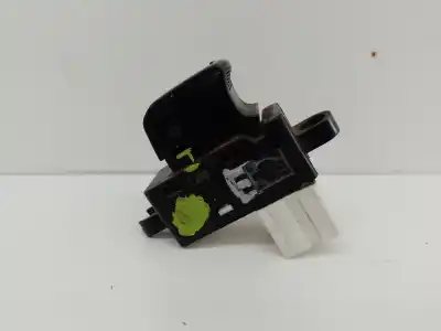 Second-hand car spare part Right Front Power Window Switch for NISSAN CABSTAR ->09.06 2.5 Diesel OEM IAM references   