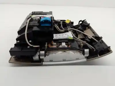 Автозапчасти б/у внутренний свет за audi a8 (4e2) 3.7 quattro ссылки oem iam 4e0907135a  4e09470978c1