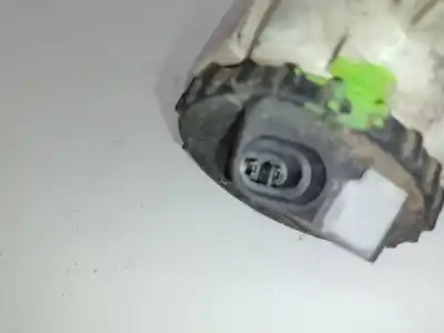 Автозапчасти б/у правая противотуманная фара за fiat doblo (119) 1.9 8v jtd cat ссылки oem iam 041070999000  