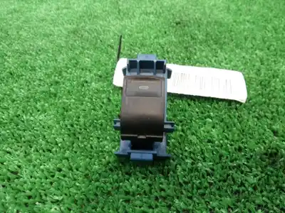 Second-hand car spare part right front power window switch for toyota verso 1.6 16v cat oem iam references 8481005070