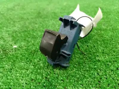 Second-hand car spare part rear right power window switch for toyota verso 1.6 16v cat oem iam references 848100507006311