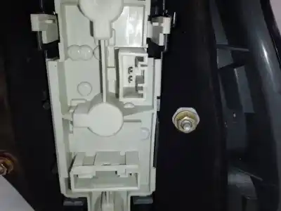 Peça sobressalente para automóvel em segunda mão farolim traseiro esquerdo por bmw serie 3 compact (e46) 318td referências oem iam 283301  