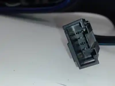 Автозапчасти б/у левое зеркало за seat toledo (1m2) 1.9 tdi ссылки oem iam 1m0857933  