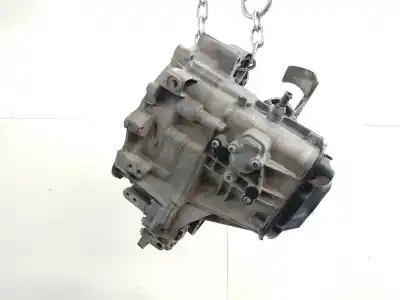 Автозапчасти б/у коробка передач за audi a2 (8z) 1.4 ссылки oem iam 02t301103m  