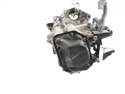 Автозапчасти б/у коробка передач за audi a2 (8z) 1.4 ссылки oem iam 02t301103m  