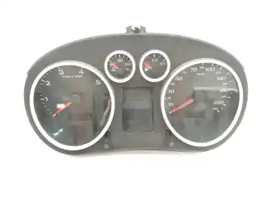 Автозапчасти б/у приборная доска за audi a2 (8z) 1.4 ссылки oem iam 8z0920901