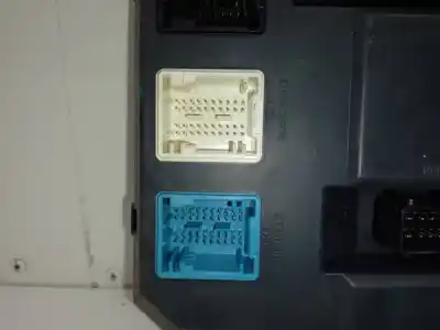 Second-hand car spare part fuse box unit for citroen c3 collection oem iam references 9666952180  