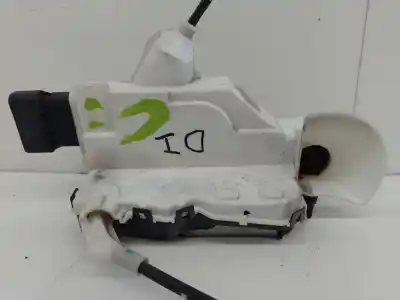 Second-hand car spare part left front door lock for citroen c3 collection oem iam references a048069  