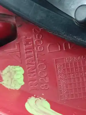 Автозапчасти б/у правый задний фонарь за renault clio iii 20 aniversario ссылки oem iam 8200776050  