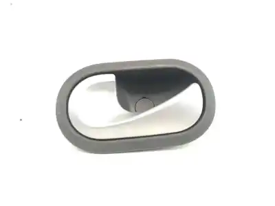 Second-hand car spare part interior left front handle for renault clio iii 20 aniversario oem iam references 8247310579