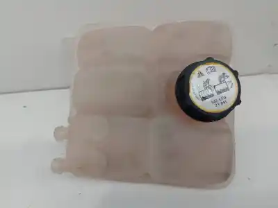 Peça sobressalente para automóvel em segunda mão depósito de expansão por ford focus turn. trend + referências oem iam 1717053