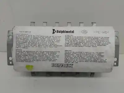 Second-hand car spare part front right air bag for renault clio iii 20 aniversario oem iam references 8200961047