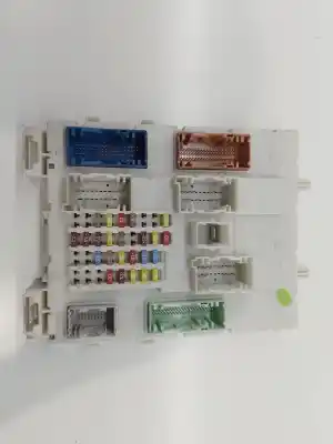 Peça sobressalente para automóvel em segunda mão caixa de fusíveis e relés por ford focus turn. trend + referências oem iam f1ft14014