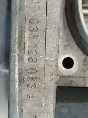 Автозапчасти б/у бабочка коробка за volkswagen caddy ka/kb (2k) furg. ссылки oem iam 038128063j  