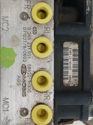 Peça sobressalente para automóvel em segunda mão abs por kia cee´d active referências oem iam 589201h300  