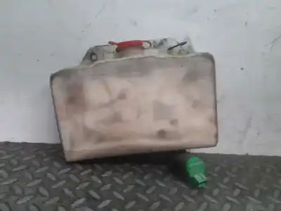 Peça sobressalente para automóvel em segunda mão depósito do limpa vidros por suzuki santana santana 350 referências oem iam 