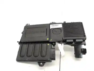 Second-hand car spare part air filter support for mazda 2 (de_, dh_) 1.3 (de3fs) oem iam references 1001409895