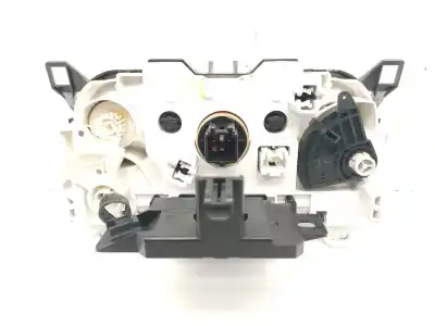 Peça sobressalente para automóvel em segunda mão comando de sofagem (chauffage / ar condicionado)  por mazda 2 (de_, dh_) 1.3 (de3fs) referências oem iam udf71  