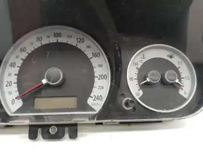 Peça sobressalente para automóvel em segunda mão quadrante por kia cee´d active referências oem iam 940031h010  