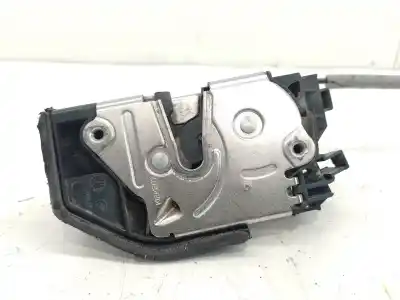 Second-hand car spare part left front door lock for bmw x3 (e83) 3.0d oem iam references 51217202143  