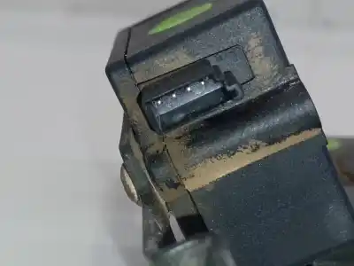 Second-hand car spare part trunk lock for bmw x3 (e83) 3.0d oem iam references 51247057364  