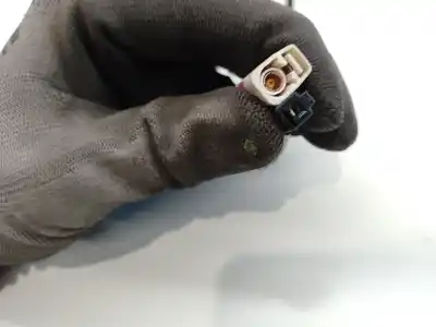 Second-hand car spare part antenna for dodge avenger 2.0 16v crd cat oem iam references   