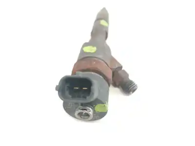 Second-hand car spare part injector for renault trafic combi (ab 4.01) 9 - plazas (l1h1) 2.9t combi corto oem iam references 8200238528  