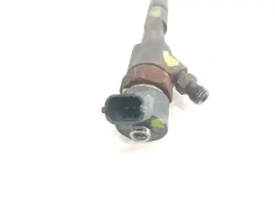 Second-hand car spare part injector for renault trafic combi (ab 4.01) 9 - plazas (l1h1) 2.9t combi corto oem iam references 8200238528  