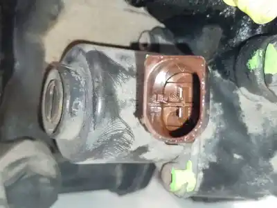 Pezzo di ricambio per auto di seconda mano pompa diniezione per kia carnival 2.9 crdi vgt active riferimenti oem iam 9422a000a  