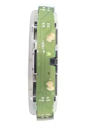 Second-hand car spare part interior light for audi q7 (4l) 4.2 fsi oem iam references 4l0947112a  