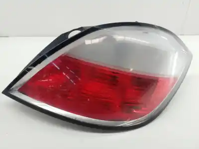 Pièce détachée automobile d'occasion feu arrière droit pour opel astra h berlina edition références oem iam 1222112
