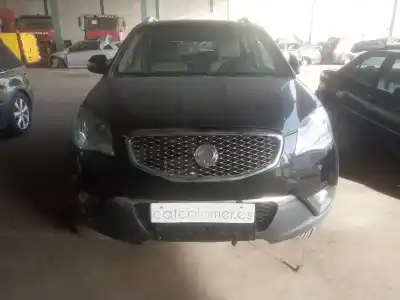 Автозапчастина б/у коробка передач для ssangyong korando premium 4x2 посилання на oem iam 3102034000