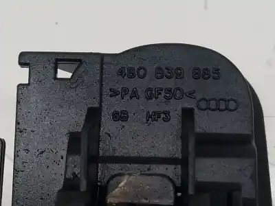 Автозапчастина б/у зовнішня ручка передня прав для AUDI A3 (8P) 1.8 16V TFSI Посилання на OEM IAM   