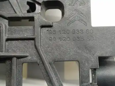 Peça sobressalente para automóvel em segunda mão puxador porta da mala por peugeot rifter 1.2 12v e-thp / puretech referências oem iam 9812093380