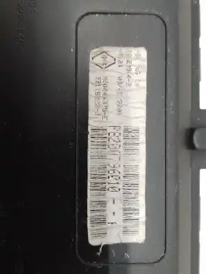 Автозапчасти б/у приборная доска за renault kangoo (f/kc0) * ссылки oem iam p8200796010 p8200796010 p8200796010