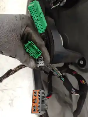 Peça sobressalente para automóvel em segunda mão porta dianteira direita por volvo xc90 2.4 turbodiesel cat referências oem iam 31385353