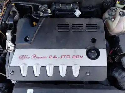 Pezzo di ricambio per auto di seconda mano motore completo per alfa romeo 166 (936_) 2.4 jtd (936axc00, 936axd01) riferimenti oem iam   