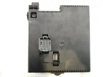 Автозапчасти б/у блок реле/предохранителей за VOLVO XC90 2.4 Turbodiesel CAT ссылки OEM IAM 30728512 28017881 