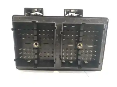 Peça sobressalente para automóvel em segunda mão CAIXA DE FUSÍVEIS E RELÉS por CHEVROLET CAPTIVA  Referências OEM IAM 96821082 96821082 96821082