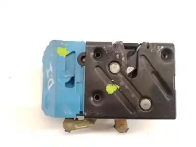 Second-hand car spare part left front door lock for volvo xc70 2.5 20v turbo cat oem iam references 30634614