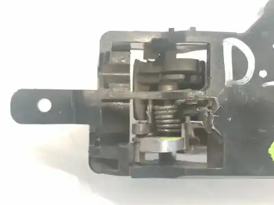 Pezzo di ricambio per auto di seconda mano maniglia interna anteriore sinistra per hyundai santa fe (bm) 2.2 crdi style 4x4 riferimenti oem iam 82613cm000