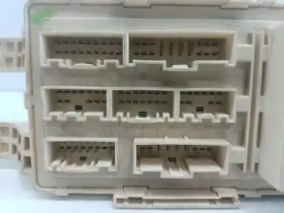 Pezzo di ricambio per auto di seconda mano scatola relè/fusibili per hyundai santa fe (bm) 2.2 crdi style 4x4 riferimenti oem iam 919502b200