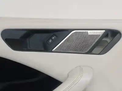 Автозапчастина б/у оббірка передніх дверей ліва для jaguar i-pace first edition посилання на oem iam j9d320481aaw j9d320481aaw j9d320481aaw