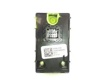 Автозапчасти б/у управление задними левыми стеклами за kia xceed (cd) 1.5 t-gdi mhev ссылки oem iam 93580j7050 93580j7050 93580j7050