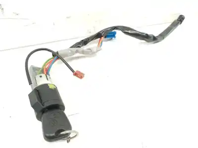 Pezzo di ricambio per auto di seconda mano  per CITROEN XSARA PICASSO (N68)  Riferimenti OEM IAM 9641551180 9641551180 9641551180
