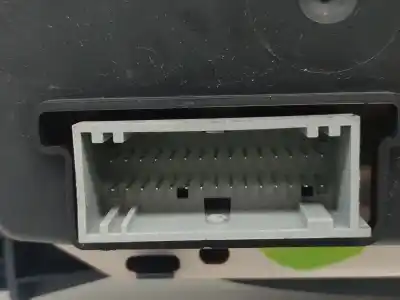 Peça sobressalente para automóvel em segunda mão quadrante por renault clio ii (bb_, cb_) 1.5 dci (b/cb07) referências oem iam 8200261119 8200261119 8200261119