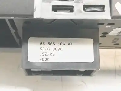 Peça sobressalente para automóvel em segunda mão botão / interruptor elevador vidro dianteiro esquerdo por peugeot 308 * referências oem iam 96565186xt 96565186xt 96565186xt