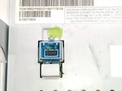 Second-hand car spare part multifunction display for opel ampera (r12) ev 150 oem iam references 22813952 22813952 22813952